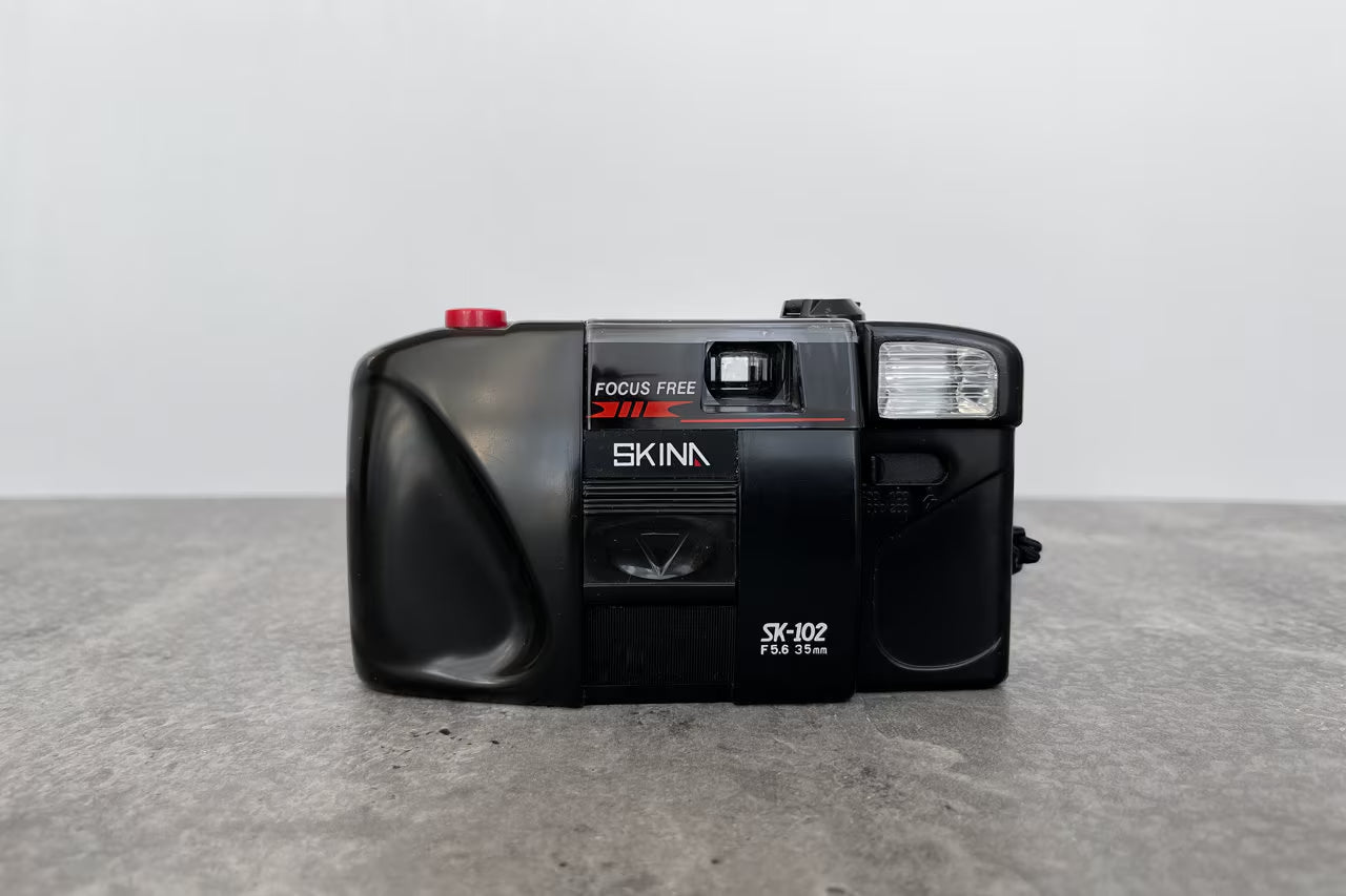Vintage Camera Skina SK 102 / Compact 35Mm Film Camera / Japanese Camera